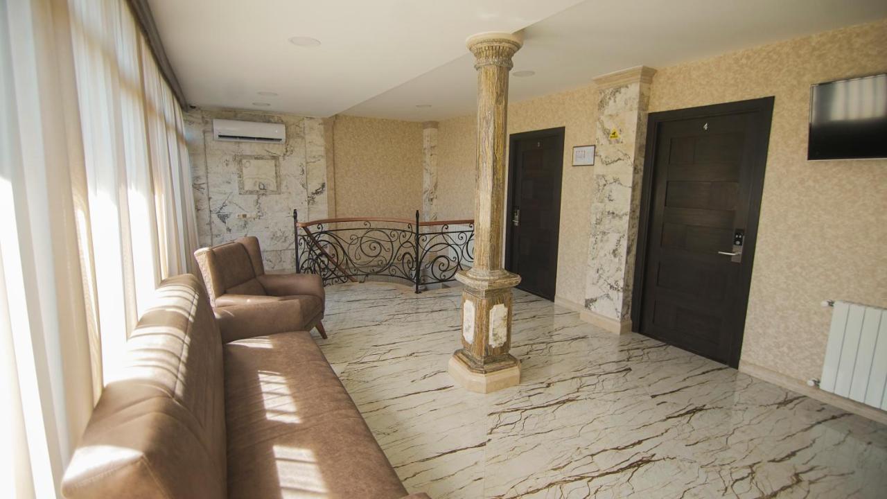 Hotel Juralius تبليسي المظهر الخارجي الصورة