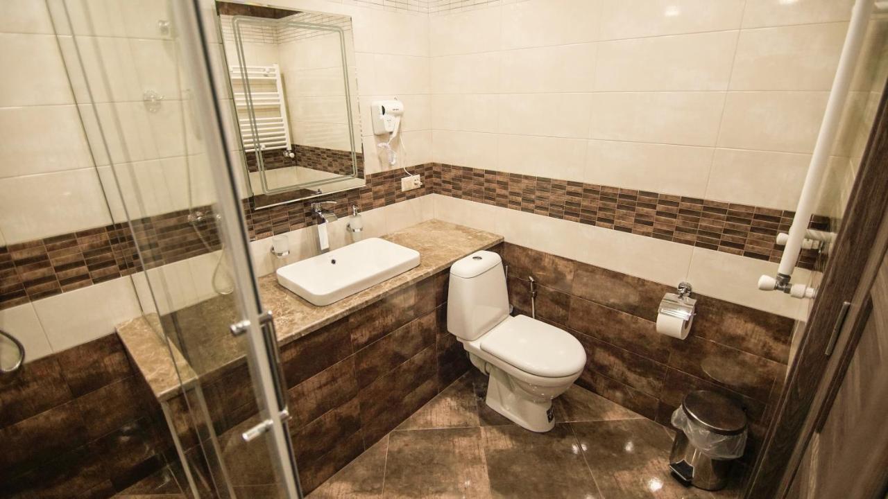 Hotel Juralius تبليسي المظهر الخارجي الصورة