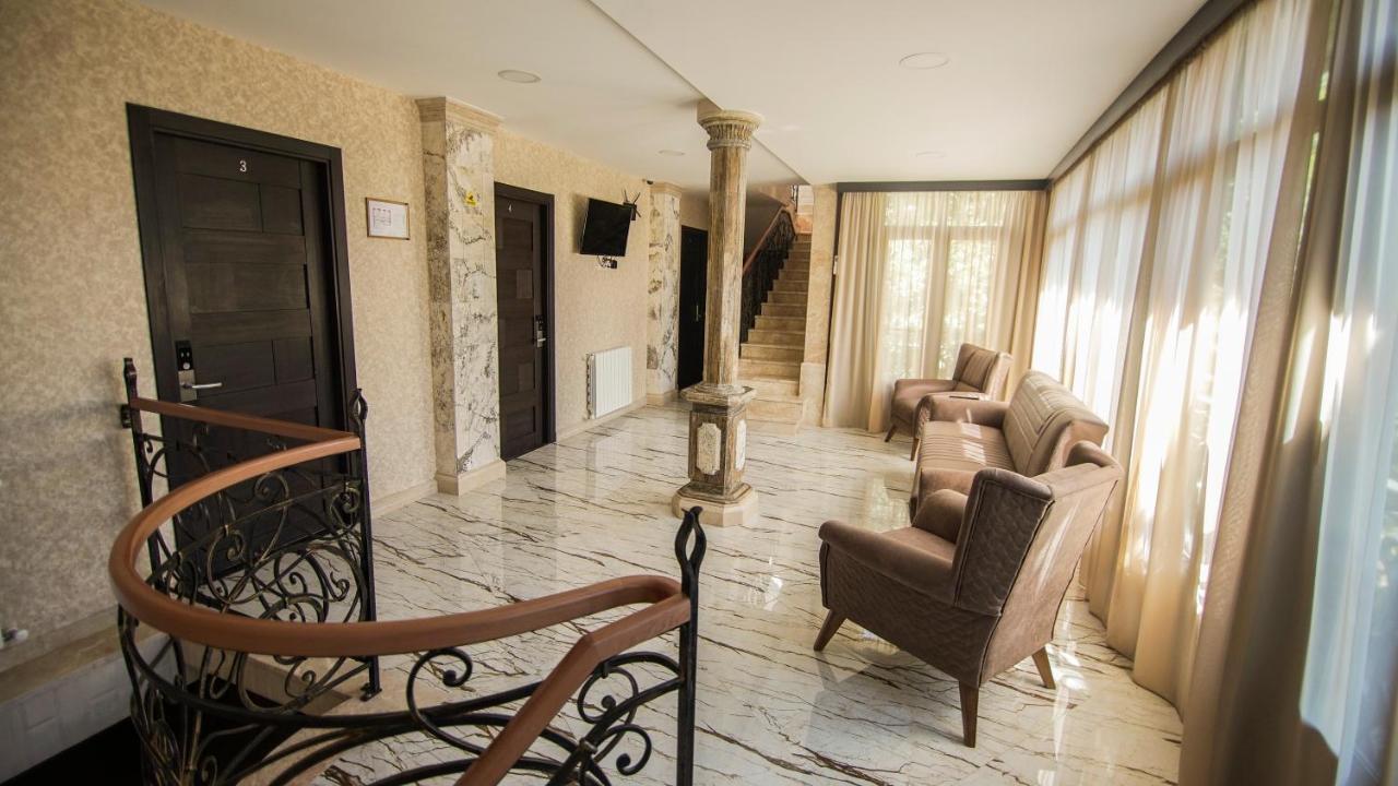 Hotel Juralius تبليسي المظهر الخارجي الصورة