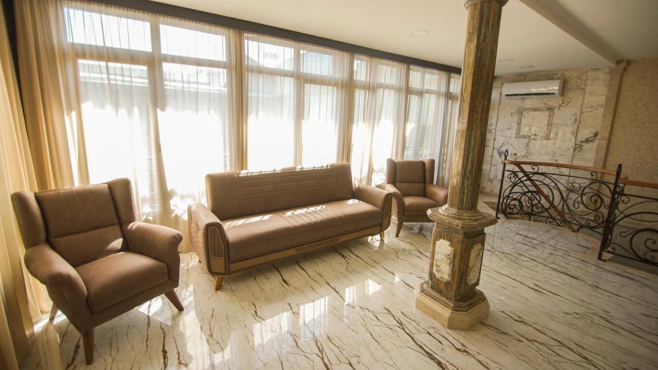 Hotel Juralius تبليسي المظهر الخارجي الصورة